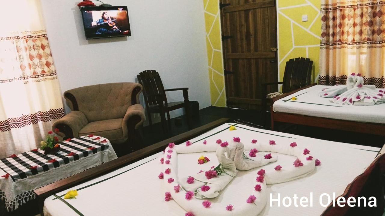 Oleena Home Stay Habarana Esterno foto