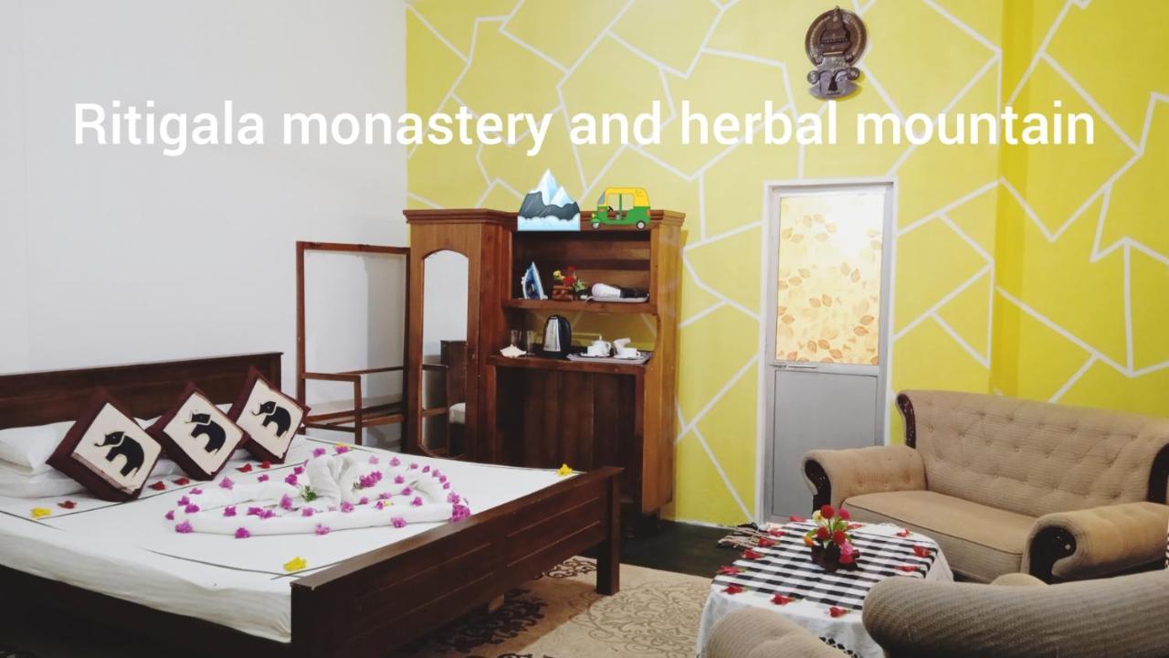 Oleena Home Stay Habarana Esterno foto